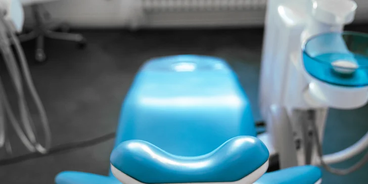 Okouzlete zářivým úsměvem: dentální hygiena ve Stodůlkách pro děti i dospělé, vč. možnosti bělení