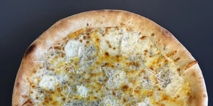 Pizza či burger dle výběru pro 1 nebo 2 osoby: se sýrem, kuřetem i papričkami