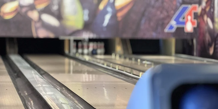 Talíř řízků o váze 0,5 nebo 1 kg i s hodinou bowlingu až pro 8 osob