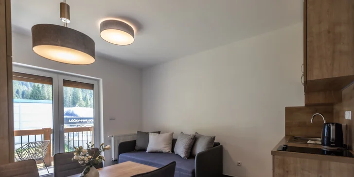 Pobyt plný pohody ve stylovém apartmánu v srdci lyžařského střediska Jasná pro 2–4 osoby