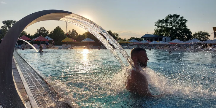 Dovolená ve Štúrově u největších slovenských termálů: jídlo a neomezený wellness