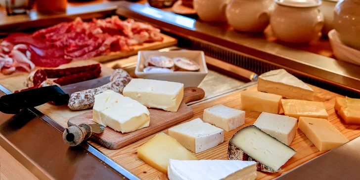 Italské Trentino: 4* hotel s polopenzí a neomezeným do wellness, možnost 1 noci zdarma