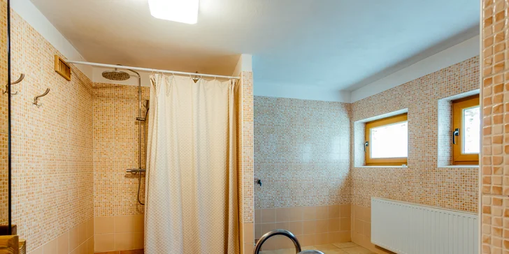 Pobyt v krásném prostředí Vrátné doliny s polopenzí a wellness, v nabídce varianta se skipasem