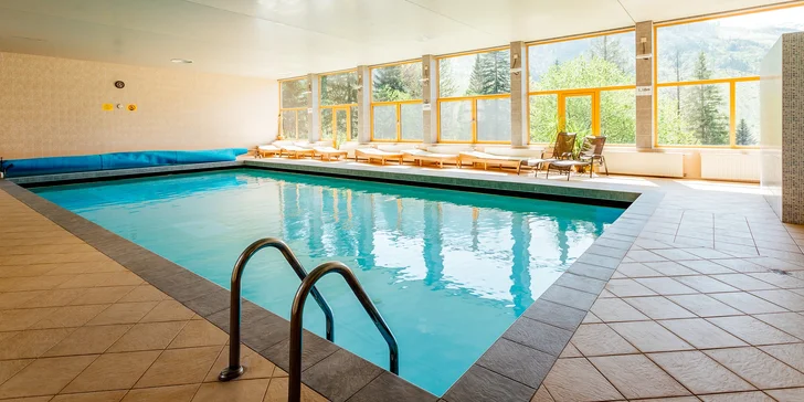 Pobyt v krásném prostředí Vrátné doliny s polopenzí a wellness, v nabídce varianta se skipasem