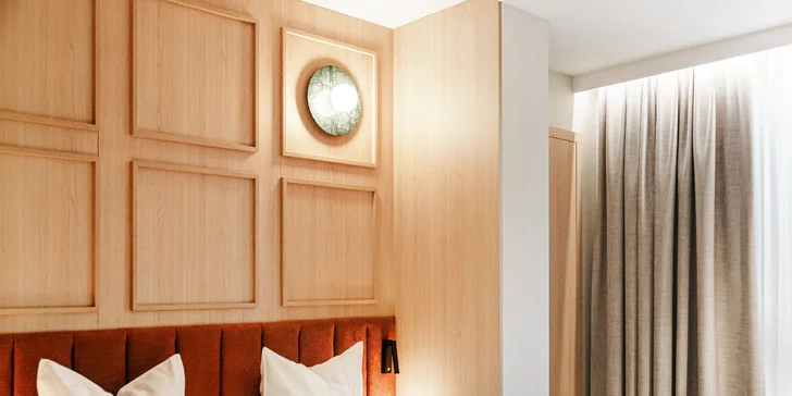 Hotel v centru Vratislavi jen 5 min. pěšky od Staroměstského náměstí: wellness a snídaně či polopenze
