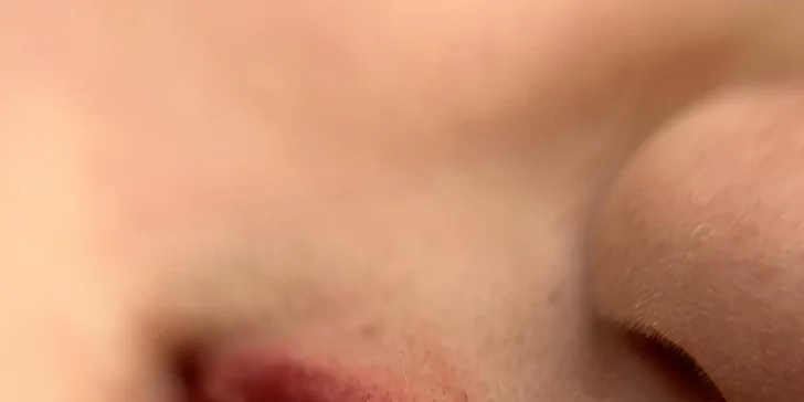Permanentní make-up obočí a rtů: Zbavte se starostí a buďte krásná bez práce