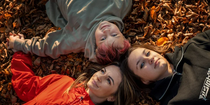 Profesionální focení v exteriéru: portrét, rodiny i páry, 10 upravených fotografií