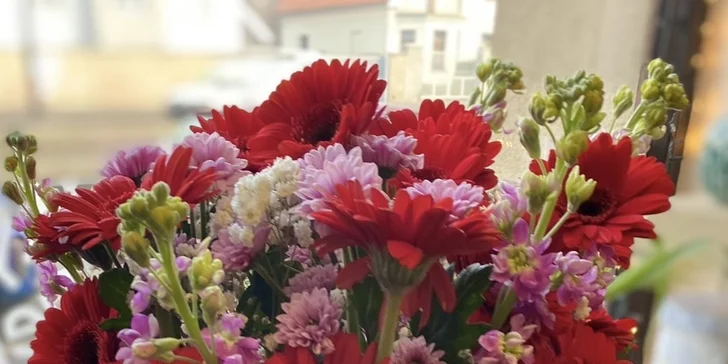 Květinové boxy dle výběru, různé velikosti: v hodnotě 1200, 1500 či 2000 Kč