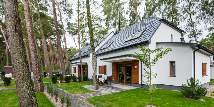Odpočiňte si u Baltu: moderní apartmán, 10 minut od pláže