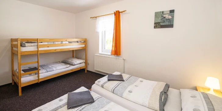 Dovolená u Lipna: bungalov či apartmán se vstupem do wellness