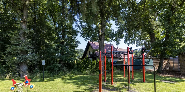 Železné hory: 4* hotel s neomezeným wellness, bazénem a polopenzí, jen 6 km od Seče