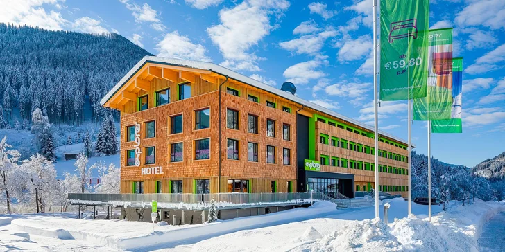 Pobyt v moderním horském hotelu v Korutanech se snídaní a saunami