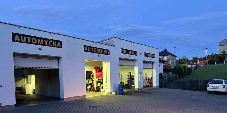 Servisní prohlídka celého vozidla: od brzd po karosérii včetně zkušební jízdy