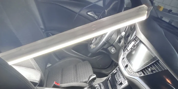 Detailing: čištění interiéru nebo exteriéru či komplet péče o vaše auto