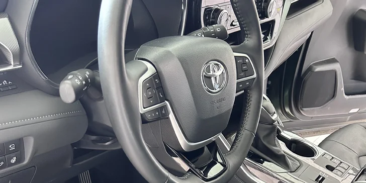 Detailing: čištění interiéru nebo exteriéru či komplet péče o vaše auto