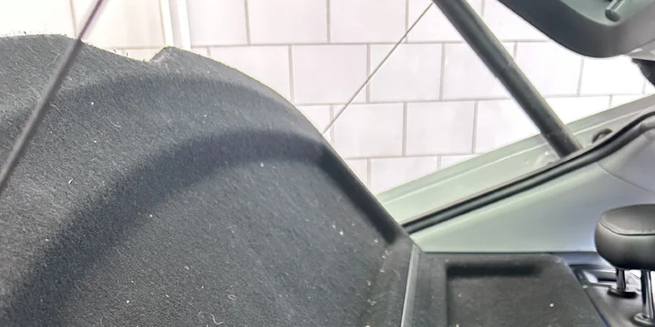 Detailing: čištění interiéru nebo exteriéru či komplet péče o vaše auto
