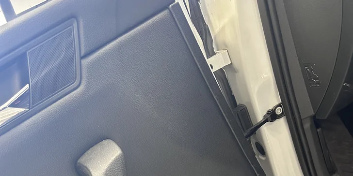Detailing: čištění interiéru nebo exteriéru či komplet péče o vaše auto