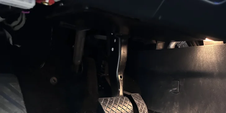 Detailing: čištění interiéru nebo exteriéru či komplet péče o vaše auto