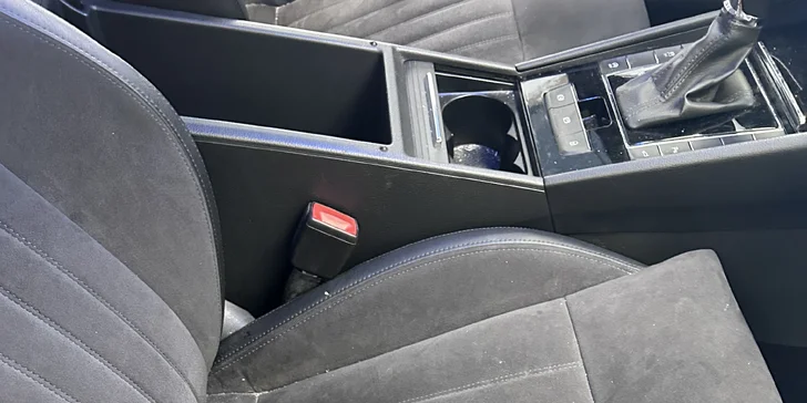 Detailing: čištění interiéru nebo exteriéru či komplet péče o vaše auto