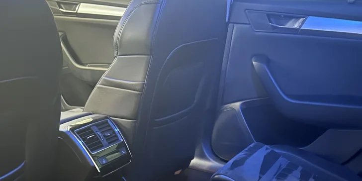 Detailing: čištění interiéru nebo exteriéru či komplet péče o vaše auto
