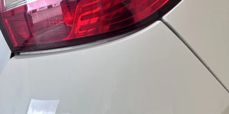 Detailing: čištění interiéru nebo exteriéru či komplet péče o vaše auto