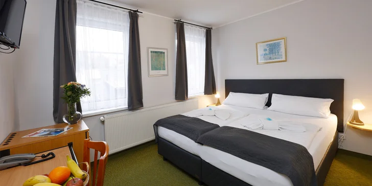 Pohodová dovolená v Karlových Varech: 3* hotel přímo u kolonády, snídaně