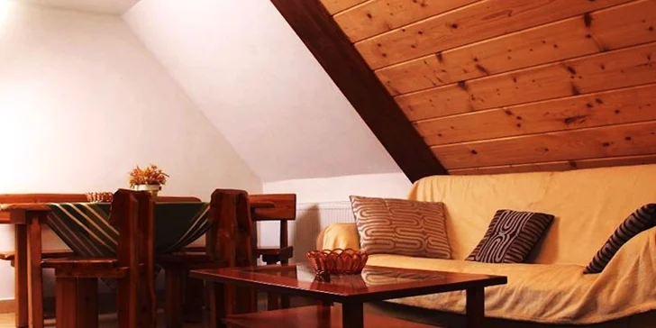Pobyt pro dva v Nízkých Tatrách se snídaní či polopenzí: turistika i relax ve wellness