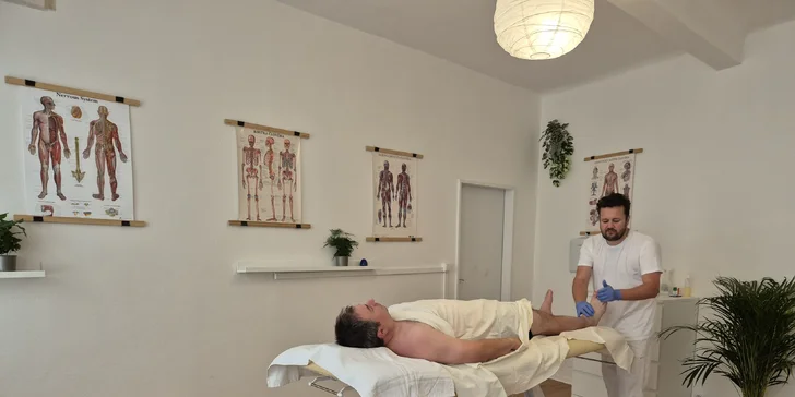 Úleva od bolesti: masáže na 35 až 110 minut včetně rehabilitačního poradenství