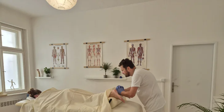 Úleva od bolesti: masáže na 35 až 110 minut včetně rehabilitačního poradenství