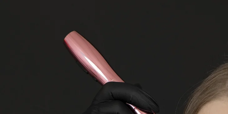 Upravená vždy a všude: vyrazte na permanentní make-up obočí či rtů