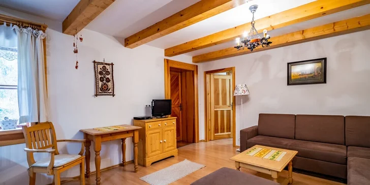 Tradiční ubytování v Beskydech: krásné apartmány až pro 6 osob a vstup do bazénů
