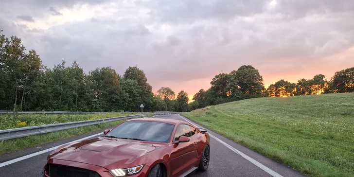 Pronájem ikonického amerického vozu Ford Mustang GT 500: na 6, 12, 24 i 48 hodin