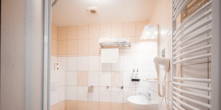 Krásný hotel v Krušných horách: neomezený wellness, polopenze a zábava