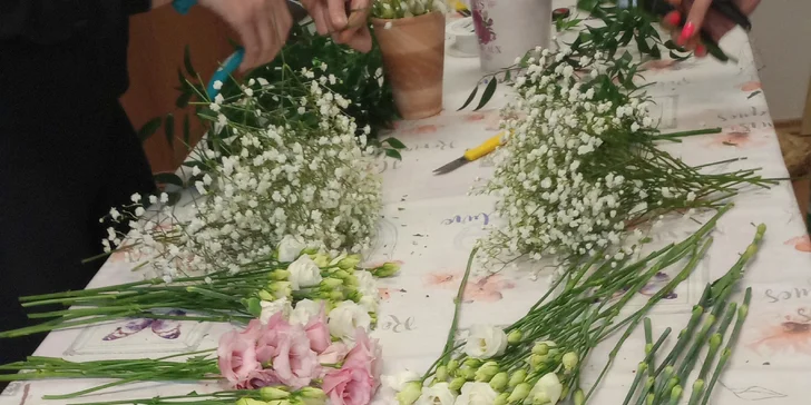 Floristické kurzy: úvod do floristiky, vázání kytic či aranžování květin