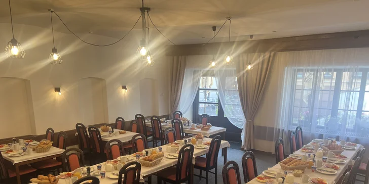 Pobyt v centru Šternberka: se snídaní či polopenzí i vstupem do aquaparku
