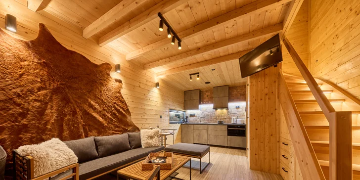 Krásný resort u lesní plovárny v Mladých Bukách na úpatí Krkonoš: koupání, turistika i lyžování na dosah
