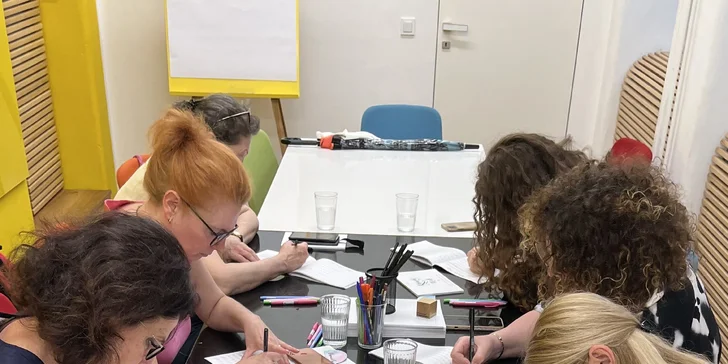 Krasopsaní od A do Z: workshop moderní kaligrafie a květinových ilustrací pro 1 až 2 osoby