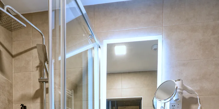 Pobyt v maďarské Šoproni: krásný hotel 15 minut od centra, jídlo, wellness i vstupy na koupaliště a slevy