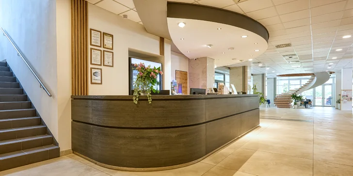 Čtyřhvězdičkový hotel v Šoproni se snídaní, wellness, vstupy na koupaliště a slevami na atrakce