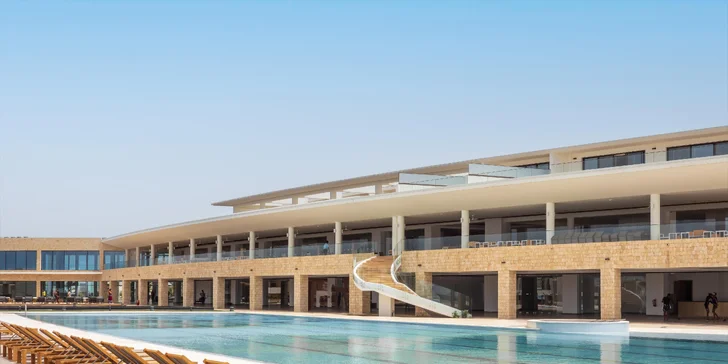 Kapverdy letecky: nový hotel Royal Horizon Ponta Sino***** na ostrově Sal, bazény a all inclusive