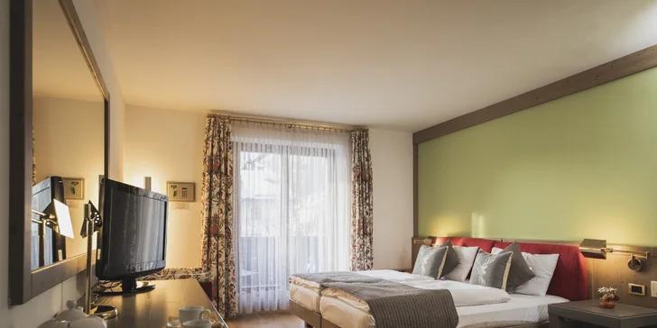 Val di Fassa: 4* hotel jen 100 m od sjezdovky, bohatá polopenze, first minute sleva