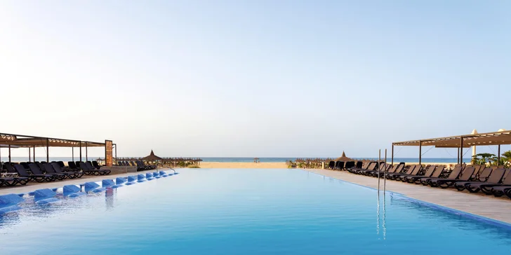 Dovolená na Kapverdách na ostrově Boa Vista: 5* hotel Riu Touareg, vč. letenek, all inclusive, přímo u pláže