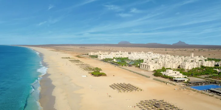 Dovolená na Kapverdách na ostrově Boa Vista: 5* hotel Riu Touareg, vč. letenek, all inclusive, přímo u pláže