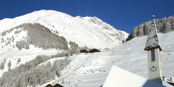 Zima v italských Alpách: 4* hotel s polopenzí a wellness, 1 noc zdarma