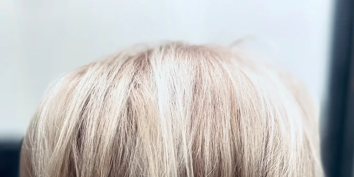 Kadeřnické balíčky pro ženy: střih, barvení, melír i balayage