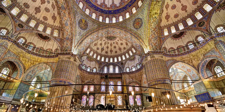 Vydejte se poznávat kouzla Istanbulu: zájezd vč. letenek, ubytování a detailního itineráře