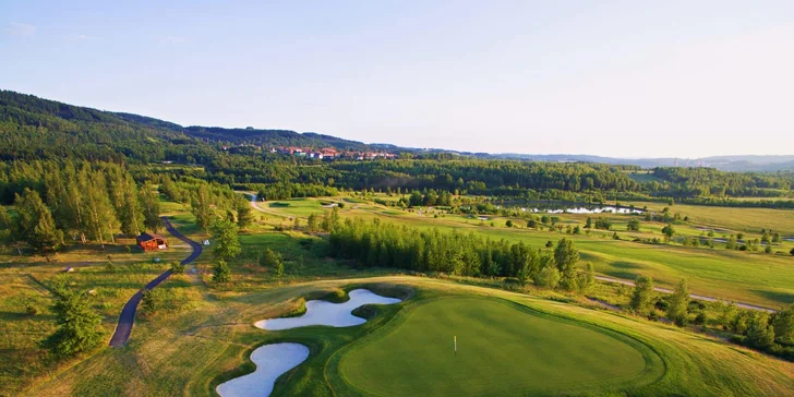 Pobyt v Dolním Rychnově: strava, vstup do wellness, masáž i neomezeně golf