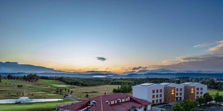 Pobyt v Dolním Rychnově: strava, vstup do wellness, masáž i neomezeně golf