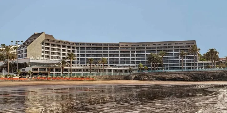 Dovolená na Kanárských ostrovech: 4* hotel pouze pro dospělé, přímo u pláže, vč. stravy a letenek