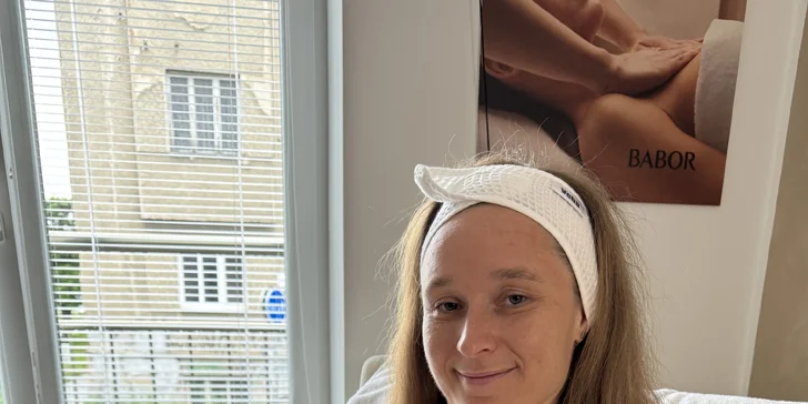 Kosmetické ošetření: základní i exkluzivní balíček nebo péče o mladistvou problematickou pleť